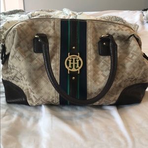 Tommy Hilfiger hand bag- EUC